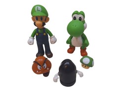 Nintendo Super Mario Bros - Lot of 5 PVC Figurines Luigi &amp; Yoshi 4&quot; GUC - £15.58 GBP