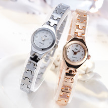 „YUO“ Damenmode-Armbanduhr mit Stahlarmband, kleinem Zifferblatt und dün... - $19.93