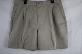 WALTER HAGEN GOLF Men&#39;s Pleated Front Chino Khaki Shorts size 38   - $18.80