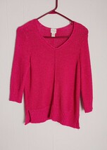 Chico’s Magenta Pink Miranda V-Neck Reverse knit Sweater Size 0 (Small -4) - $331.43 MXN
