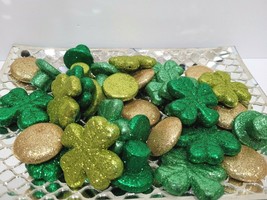 24pc St Patrick&#39;s Day Green Glitter 2.5&quot; Shamrocks Crafts Scatter Bowl Filler - £13.52 GBP
