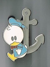 Donald Duck on Anchor Pin Trading walt disney world Disneyland - $14.57