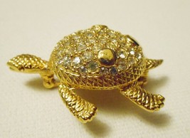 GIVENCHY Vintage Jewelled Crystal Gold Tone TURTLE BROOCH PIN Stunning!!... - £41.54 GBP