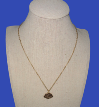 Antique Gold Tone Metal Rose Flower Pendant Chain Necklace Women Jewelry 18&quot; - £8.56 GBP