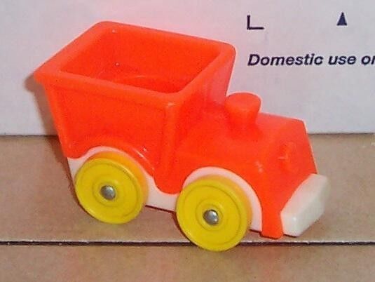 Vintage 80&#39;s Fisher Price Little People Orange Train #656 FPLP - $9.98