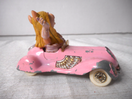 1979 Corgi Jim Henson Muppets Miss Piggy Pink Color DIE-CAST Car Project Piece - £6.96 GBP