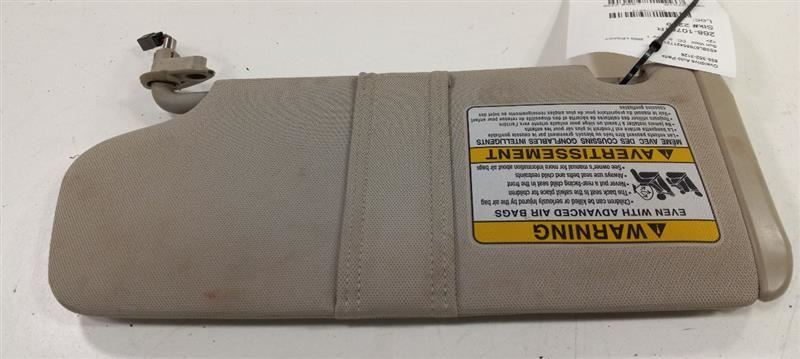 Passenger Right Sun Visor Illuminated Fits 02-05 Subaru Legacy - $48.06 CAD