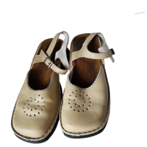 NAOT Leather Mary Jane Beige Womens Size EU 37 US 6 - 6.5 Vintage Boho C... - $711.50 MXN