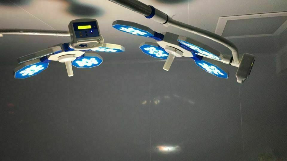 Operation Theater Lights Surgical & Examination LED OT Lights 4+4 Double Light % Item image 7