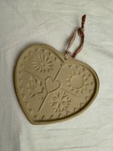 Vintage Pampered Chef Stoneware “Seasons of The Heart” Cookie Mold- 1997 - £9.38 GBP