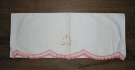 Vintage Embroidered Pillowcases One Pair Floral Flowers 32x21 Pillow Case - $9.90