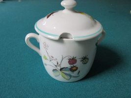 Worcester Strawberry Pattern Jelly Pot 4&quot; Cute - £58.13 GBP