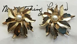 Vintage Emmons Clip On Earrings Gold Tone Flower Faux Pearl  - $14.95