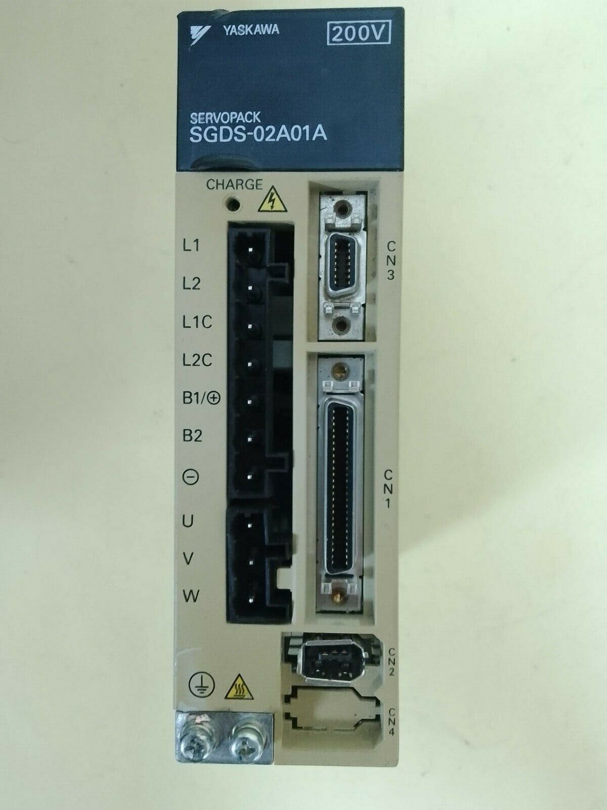 Yaskawa SGDS-02A01A Servo Pack Ac Servo Drive With Cable - $302.50
