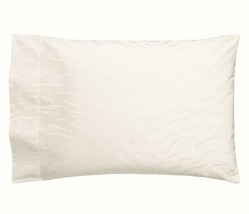 2 Ralph Lauren Mirada Cream Tone on Tone STANDARD Pillowcases NIP $115 - $52.99