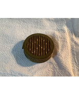 Vtg Avon Compact Brass Crusader Red - $12.89 CAD