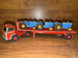 1:60 MATCHBOX K-2 K20 K 20 FORD TRUCK WITH TRAILER RED &amp; 2 Ford Tractors - $42.75