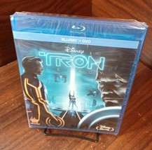 Tron: Legacy (Blu-ray/DVD,2-Disc Set) NEW (Sealed)-Free Shipping with Tracking - £10.33 GBP