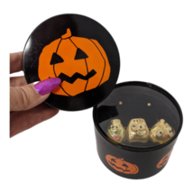 HALLOWEEN Pin &amp; Earrings Jewelry Set in Collectors Tin, CUTE! 2002 Galerie - $18.00