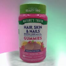 Natures Truth Hair Skin and Nails 80 Gummies 2500mcg Biotin EXP 7/2026  - €9,15 EUR Natures Truth Hair Skin and Nails 80 Gummies 2500mcg Biotin EXP 7/2026  - €9,15 EUR