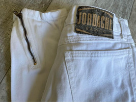 Vintage 90s Women’s 11/12 Jordache Basics High Waisted Zippered Leg White Jeans - $14.99