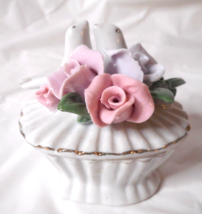 Made In Japan White Ceramic Trinket Box 3D Ceramic Two Doves Capodimonte Roses - £10.89 GBP