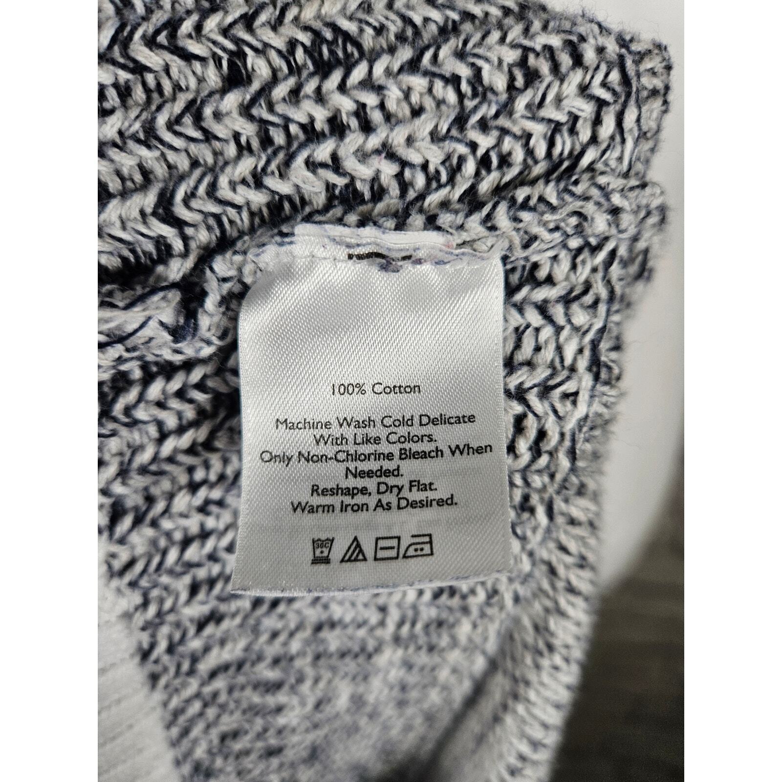 Eddie Bauer Women's Cardigan Sweater Large Gray White Ombre Blend Item image 6
