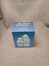 Vintage 1991 10th Anniversary Avon Nativity Collectibles: &quot;Children in Prayer&quot; - $13.01