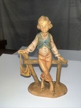 Vtg 1983 FONTANINI Nativity Figure Joel Boy Leaning on Fence #121 Depose... - €13,01 EUR