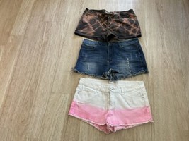 Lot of 3 Shorts Denim Blvd, Paris Blues, No Boundaries, Sz 7, Women’s  - $18.00