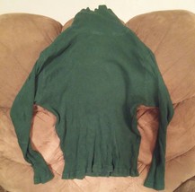 015 Women&#39;s Green Turtle Neck Long Sleeve Shirt. - $114.02 MXN