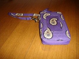 Vera Bradley Simply Violet All In One Wristlet  - £16.03 GBP