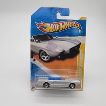 Hot Wheels ‘63 Ford Mustang II Concept White 2011 HW Premiere 14/50 - £7.61 GBP
