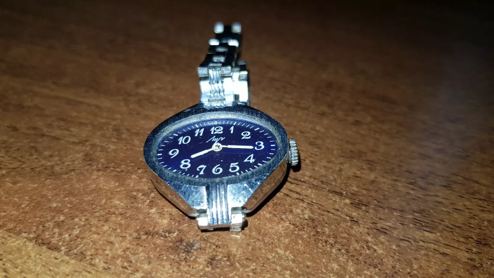 Vintage Woman Watch LUCH Working in good condition SSSR TOP BEST PRICE + - €11,94 EUR
