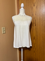 W-5 Ladies Lace trim embellishment Ivory SZ. Small NWT - $22.50