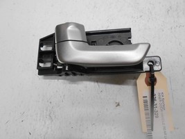 2005-2007 Kia Sportage rear DRIVER Side LEFT Inner Door Handle OEM - £28.16 GBP