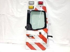Right Rear Back Door With Glass See Pics OEM 2011 Sprinter Van 2500 Ambu... - $183.78