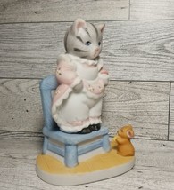 Kitty Cucumber On Stool Cat &amp; Mouse 1988 Schmid B Shackman Figurine - £6.41 GBP