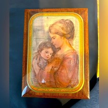 Edna Hibel Collection of REUGE Swiss movement music jewelry box - $1,672.49 MXN