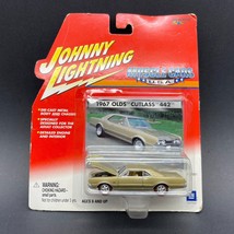 Johnny Lightning Muscle USA 1967 67 Oldsmobile Olds Cutlass 442 Gold Car 1/64 - £17.44 GBP