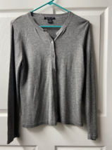 August Silk Long Sleeved Cardigan Womens Size Medium Gray Tight Knit - $16.71