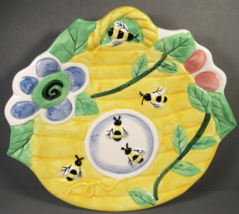 Bee Catcher Plate Howard and David Ceramic Whimsy Bees Raised Pattern 8&quot;. - £3.92 GBP