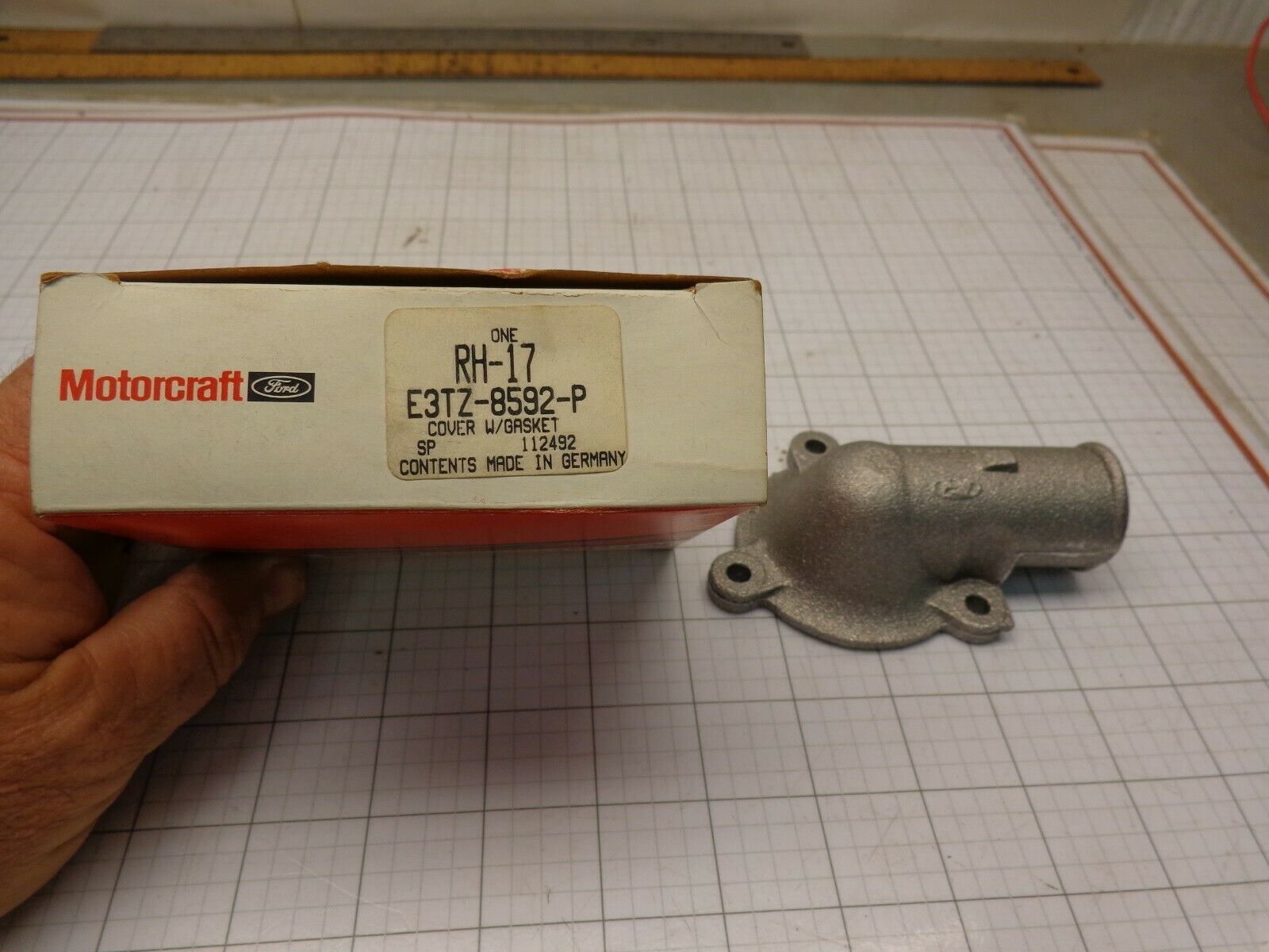 FORD E3TZ-8592-P Thermostat Housing RH-17  OEM NOS - $27.07