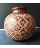 Vintage Nicaragua Pottery Vase Painted Then Carved Geometric Pattern - €34,24 EUR