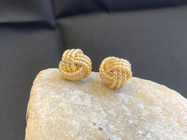 14K Yellow Gold Earrings 4.32g Fine Jewelry Swirled Knot Pierced Push Back Studs - £281.45 GBP