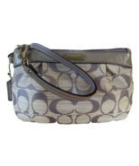 Coach 48754 Shantung Silk Pleated Medium Signature Wristlet Lilac NWOT Flaw - $32.00