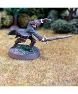 Aragorn 1 Painted Miniature Attack at Weathertop Ranger Middle-Earth - $45.00