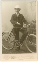 CIRCA 1904 CDV Dapper Man Suit Hat Bicycle Thure Appleblad Huskvarna, Sweden - £34.44 GBP