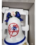 2004 Danbury Mint NY Yankees Christmas Bell Ornament IOB - $27.39 CAD