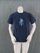 Red Dragon Skateboard Shirt (VTG) - Original Graphic blue on blue - Men&#39;s Large - £75.05 GBP